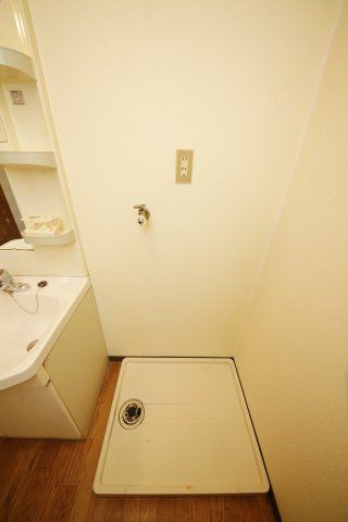 寺由ビルの設備