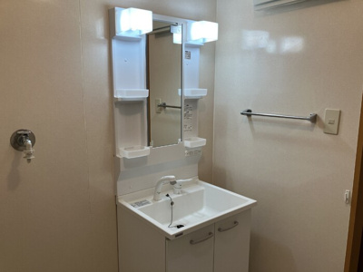 【洗面所】 | ルミエールC
