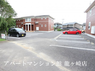 【駐車場】 | さくらヒルズ霞台　弐番館