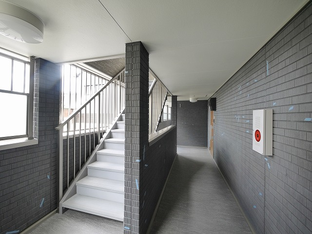 アルドゥル三条奈良Ⅱのエントランス|エントランスです