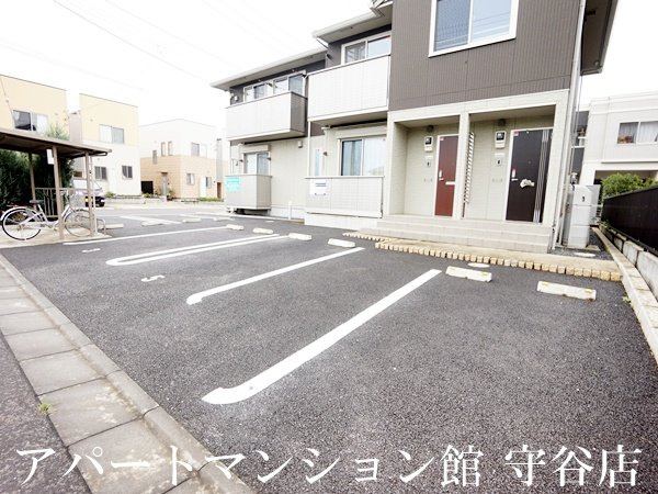 Cozy courtの駐車場