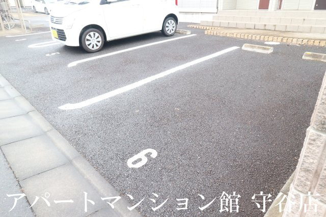Cozy courtの駐車場