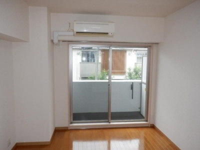 【洋室】 | ドルチェ東京赤羽