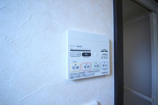 【設備】 | ラフォーレ・イースト | 浴室換気乾燥機パネルです