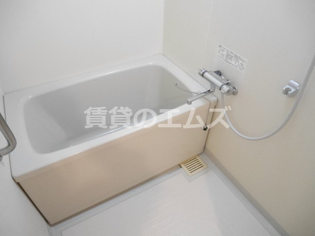 【浴室】 | シックス板付