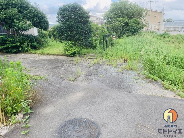 八女市納楚　売地　「105.58坪」の前面道路含む現地写真