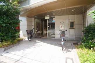 【エントランス】