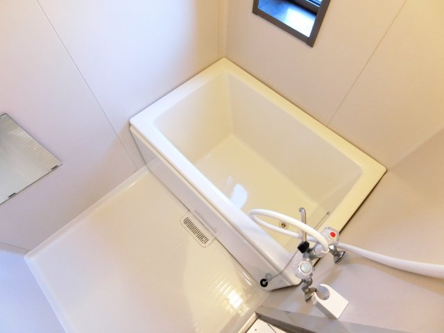 エクセレントＴＡＫＡ　Ａ棟の浴室