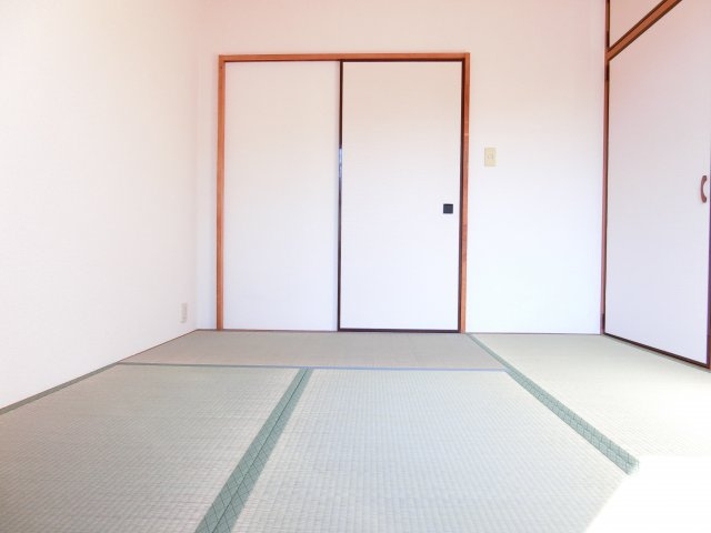 エクセレントＴＡＫＡ　Ａ棟の寝室