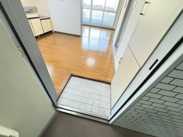 あけぼのＳＳビルの玄関