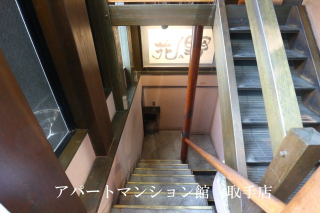 山中屋本店ビルの内装