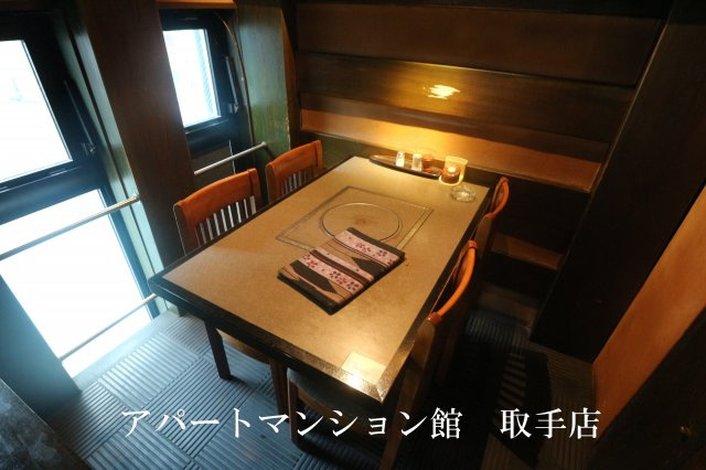 山中屋本店ビルの内装