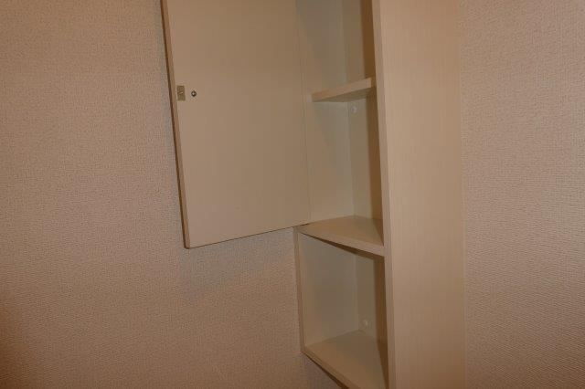 ビレッジ大平のトイレ|トイレ棚