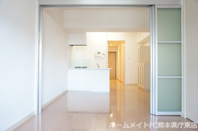 サンロージュ水前寺公園の居間・リビング