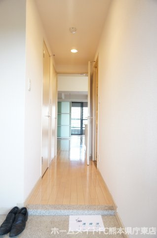 サンロージュ水前寺公園の玄関