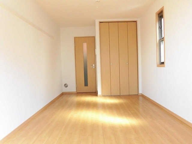 エルメゾン西立川の寝室