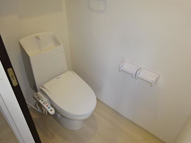 ムーンリバーAのトイレ