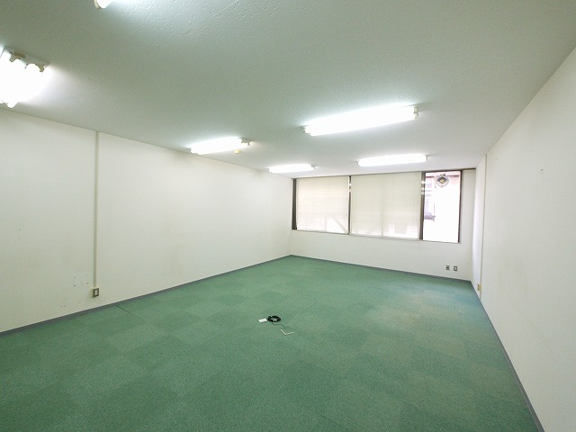 市役所前三和ビル（1-87）