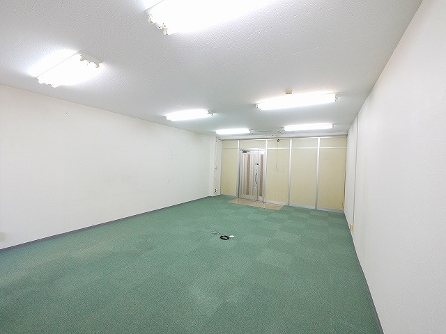 市役所前三和ビル（1-87）