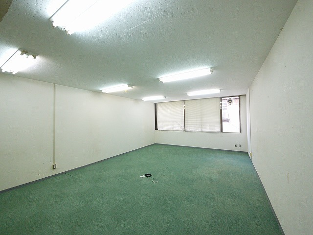 市役所前三和ビル（1-87）