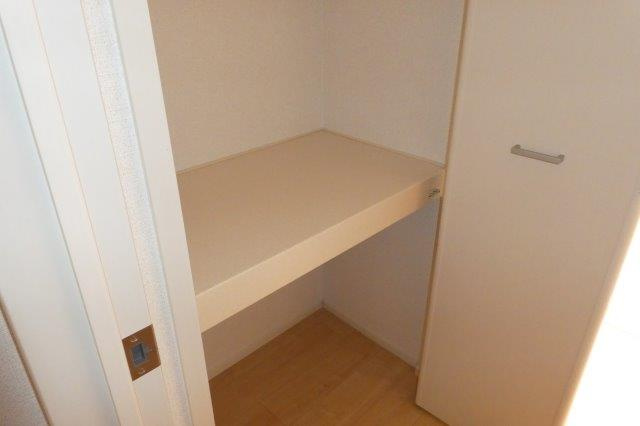 セレーノBの収納|廊下収納