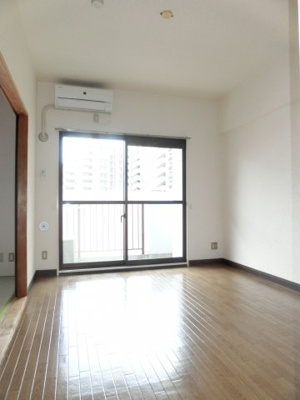 【居間・リビング】 | グランディシンヤ | グランディシンヤ　リビング