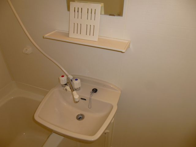 クレアトゥール松乃の洗面所