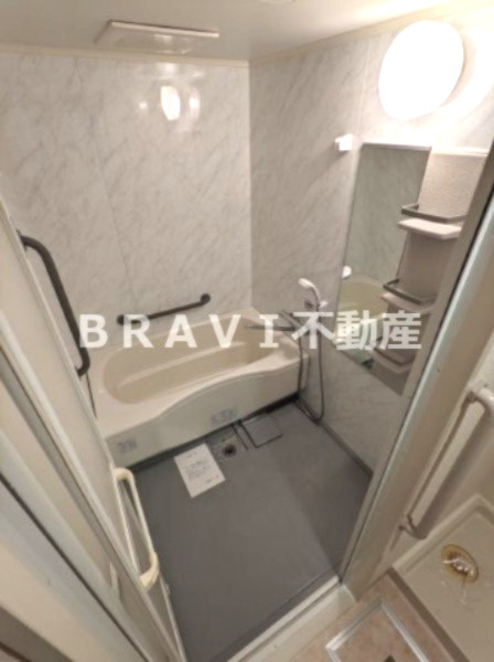 フォレステージュ谷町　BRAVI不動産の浴室|【フォレステージュ谷町】きれいなお風呂です