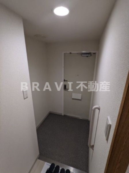 フォレステージュ谷町　BRAVI不動産の玄関|【フォレステージュ谷町】シンプルで使いやすい玄関です