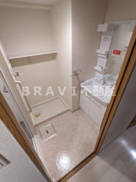 フォレステージュ谷町　BRAVI不動産の洗面所|【フォレステージュ谷町】洗面所