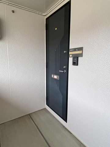パークビレッジBのセキュリティ|モニタ付インターホン付き