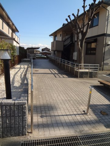 パークビレッジBのエントランス