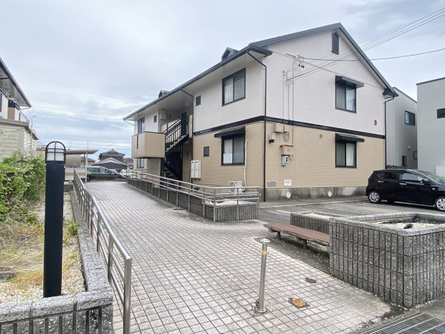 パークビレッジBの駐車場