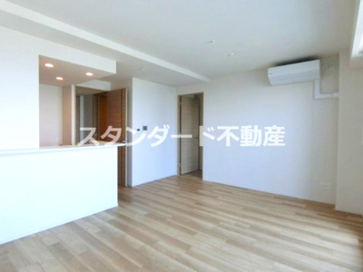 【居間・リビング】 | シエリアタワー千里中央