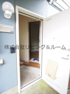 【玄関】 | ロイヤルパレス