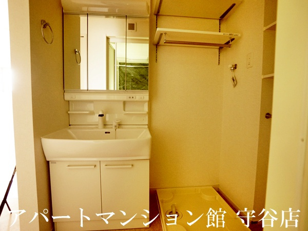 エスポワールの独立洗面台