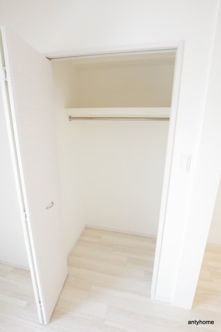 GAUDI 仲介手数料無料の収納