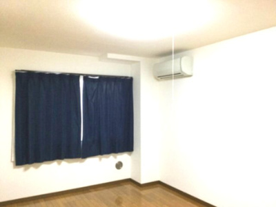 【洋室】 | マンション生駒 | 照明付