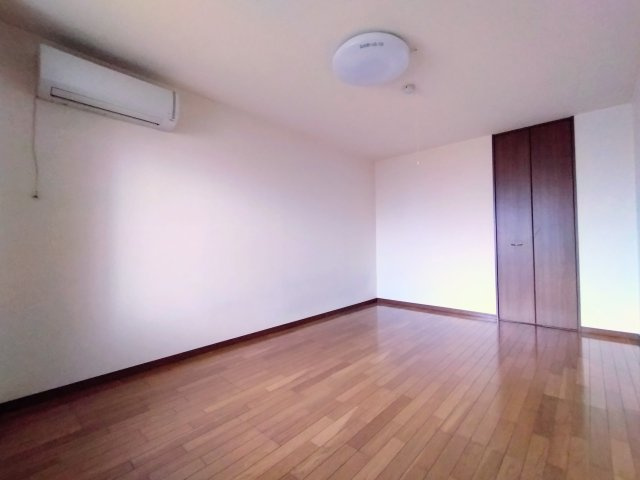 【洋室】 | マンション生駒