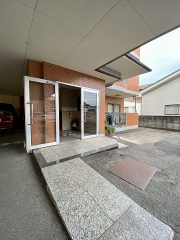 【エントランス】 | マンション生駒