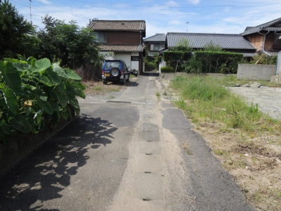 【前面道路含む現地写真】 | 売地　和気町1丁目