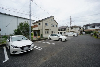 【駐車場】