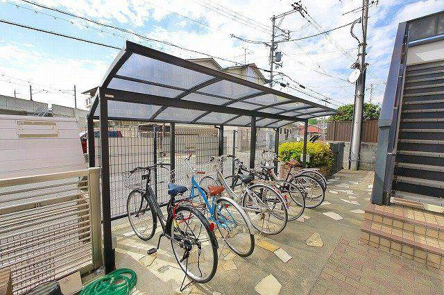 ハイツ若草のその他共用部分|駐輪スペースはこちら。