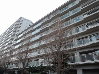【外観】 | パークシティ新川崎東三番街F棟 | 新宿ライン「新川崎」駅徒歩6分！総戸数1707戸のビックコミュニティ。
独立性の高い洋室は子供部屋、書斎など多目的利用が可能。