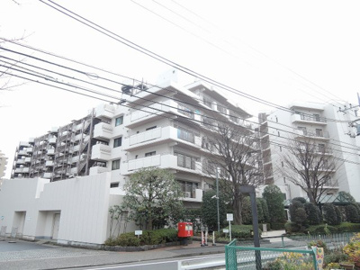 【外観】 | ルネ蒲田 | JR京浜東北線・東急池上線・東急多摩川線「蒲田」駅徒歩10分
京浜急行電鉄本線「雑色」駅徒歩7分と好立地。