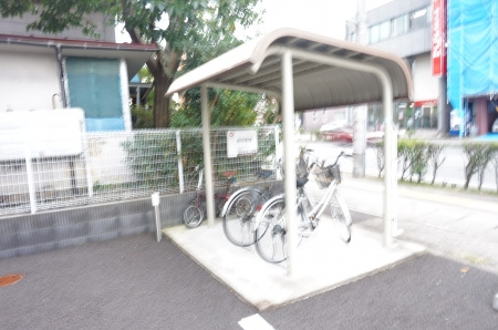 クラヴィーア山形のその他共用部分|屋根付駐輪場