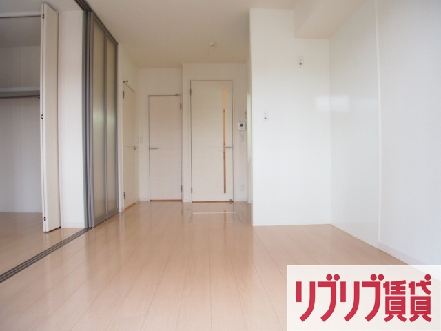 グランモア登戸　壱番館の居間・リビング