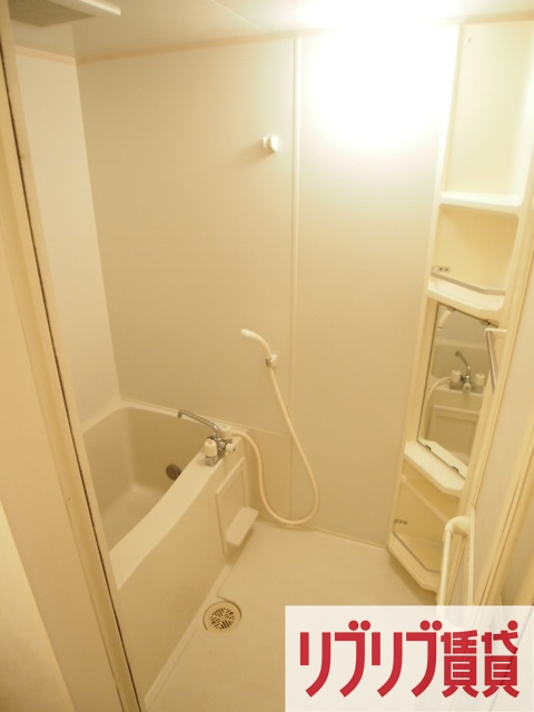 グランモア登戸　壱番館の浴室