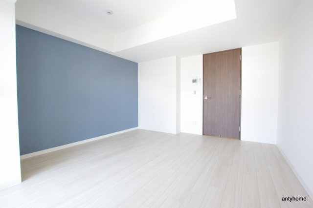 エグゼ難波南Ⅵ 仲介手数料無料の居間・リビング