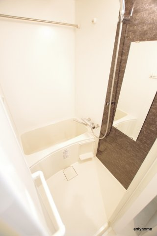 エグゼ難波南Ⅵ 仲介手数料無料の浴室